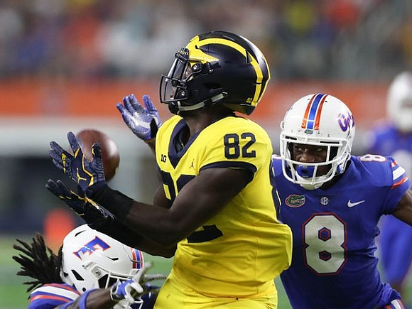 Nick Eubanks (82)