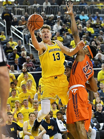 Moritz Wagner (13)