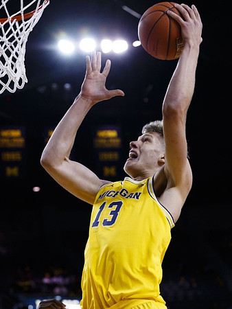 Moritz Wagner (13)