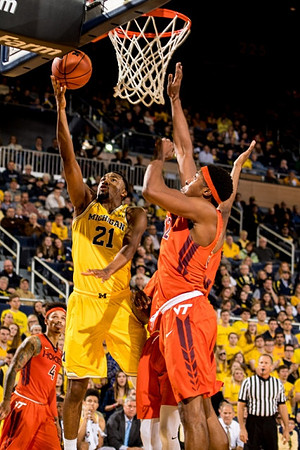Zak Irvin (21)