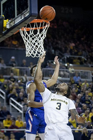 Zavier Simpson (3)