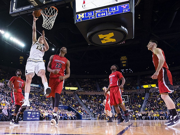 Moritz Wagner (13)