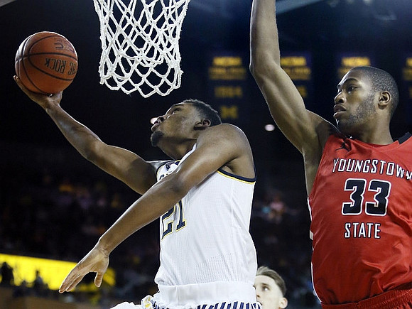 Zak Irvin (21)