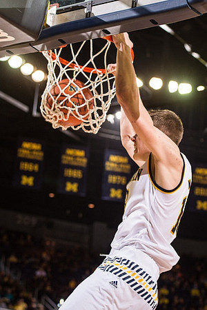 Moritz Wagner (13)