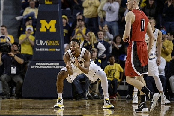 Zak Irvin (21) and Duncan Robinson (22)