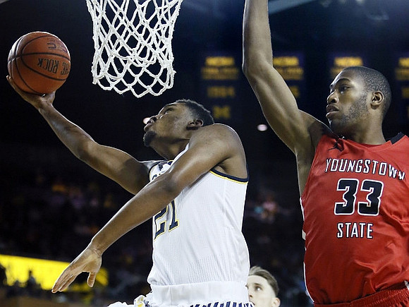 Zak Irvin (21)