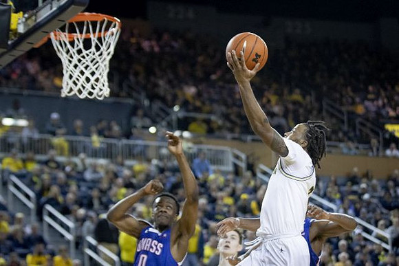 Zavier Simpson (3) and Colin Castleton (11)