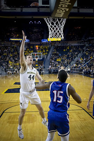 Jaron Faulds (44)