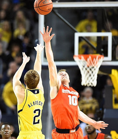 Spike Albrecht (2)