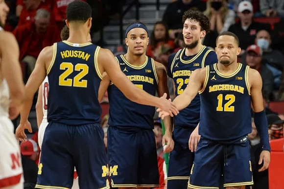Caleb Houstan (22), Terrance Williams II (5), Brandon Johns Jr. (23), and DeVante' Jones (12)