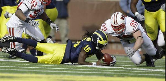 Denard Robinson (16)