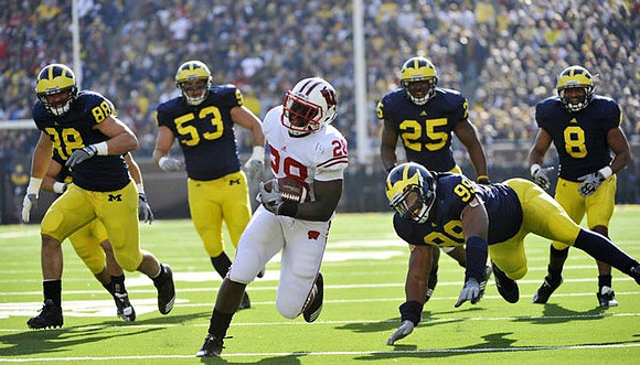 Craig Roh (88), Ryan Van Bergen (53), Kenny Demens (25), Adam Patterson (99), and Jonas Mouton (8)