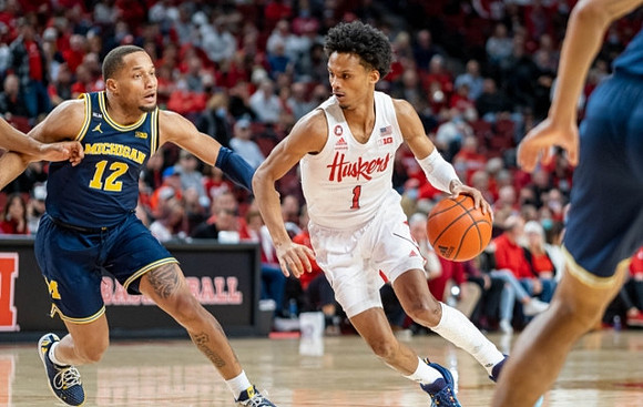 DeVante' Jones (12)