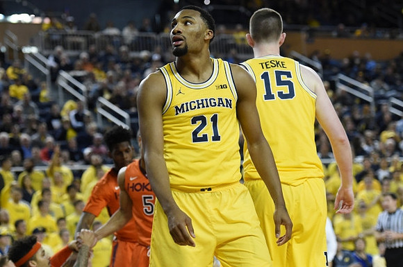 Zak Irvin (21) and Jon Teske (15)
