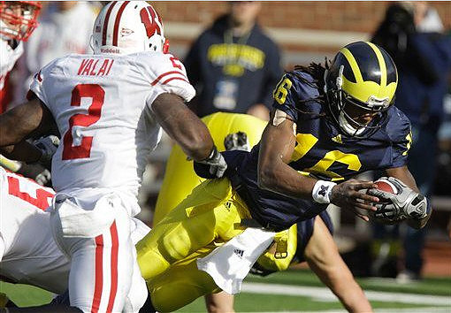 Denard Robinson (16)