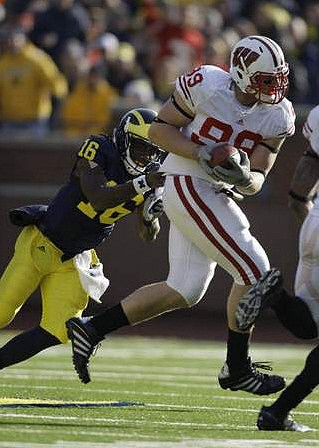 Denard Robinson (16)