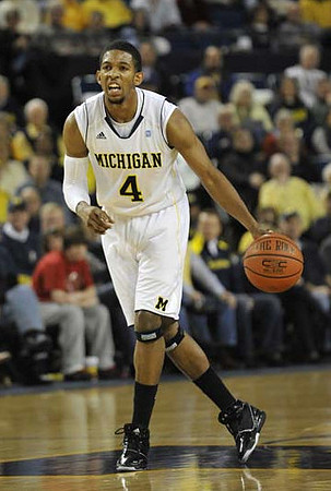Darius Morris (4)