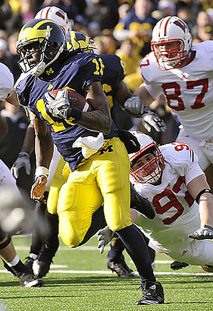 Denard Robinson (16)