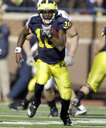 Denard Robinson (16)