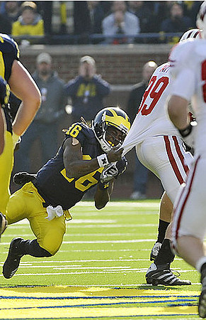 Denard Robinson (16)