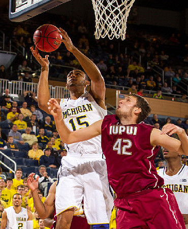 Jon Horford (15)
