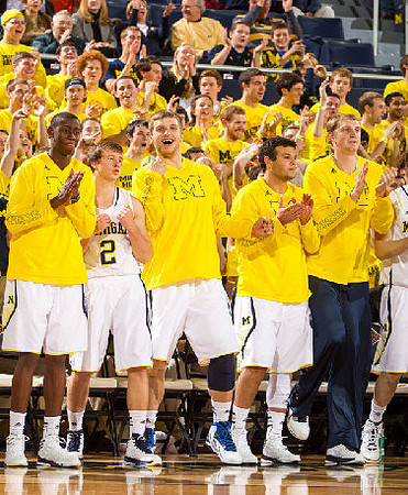 Caris LeVert (23), Matt Vogrich (13), Max Bielfeldt (44), Josh Bartelstein (20), and Blake McLimans (22)