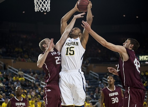 Jon Horford (15)
