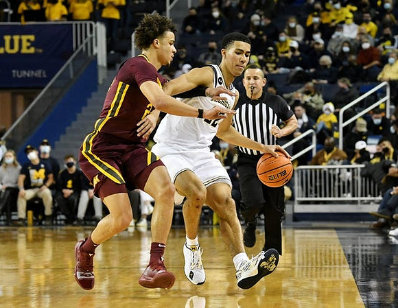 Caleb Houstan (22)