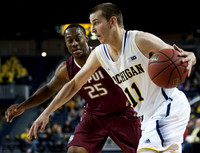 Nik Stauskas (11)