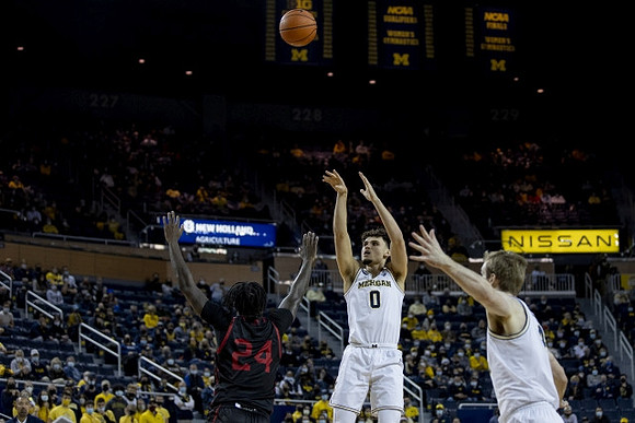 Adrien Nunez (0) and Jaron Faulds (44)