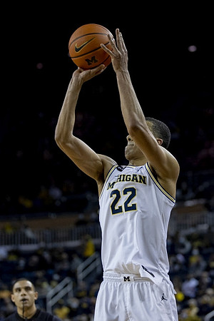 Caleb Houstan (22)