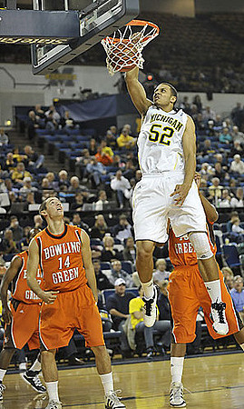 Jordan Morgan (52)