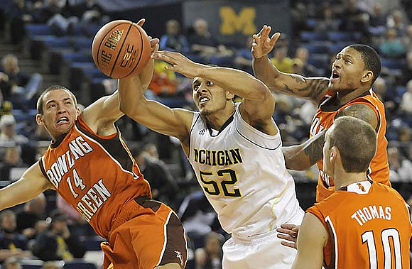 Jordan Morgan (52)