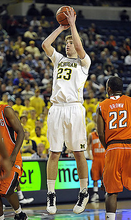 Evan Smotrycz (23)