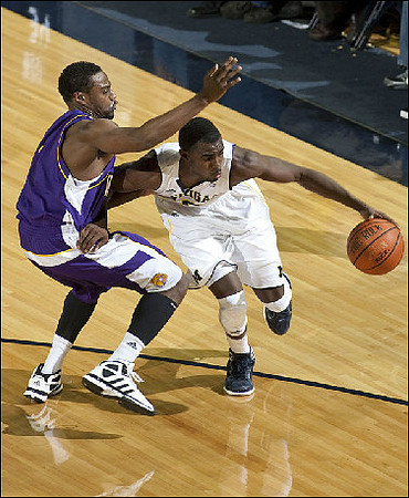 Tim Hardaway Jr. (10)