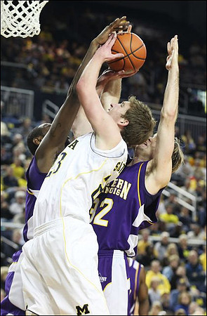 Evan Smotrycz (23)