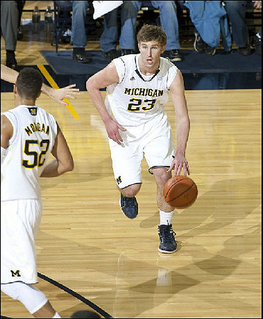 Jordan Morgan (52) and Evan Smotrycz (23)