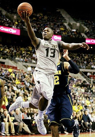 Laval Lucas-Perry (13) and Jordan Morgan (52)