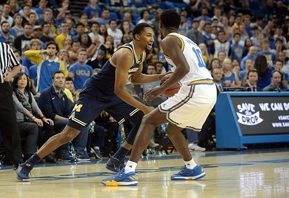 Zak Irvin (21)