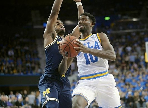 Derrick Walton Jr. (10)