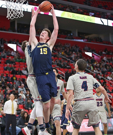 Jon Teske (15)