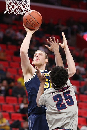 Austin Davis (51)