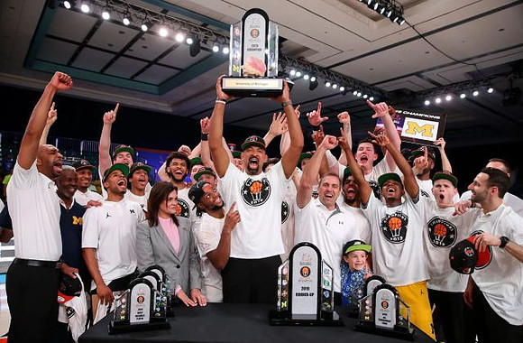 Juwan Howard, Michigan Team, and Battle for Atlantis Championship Trophy