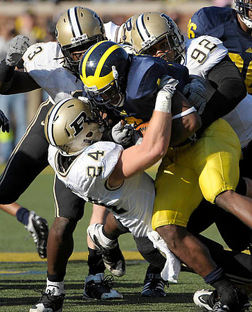Brandon Minor (4) and Kevin Koger (86)