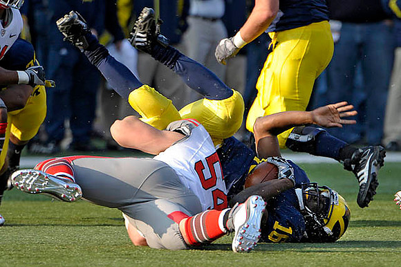 Denard Robinson (16)