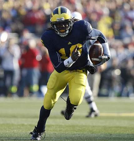 Denard Robinson (16)