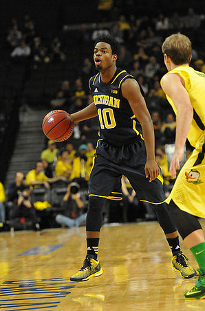 Derrick Walton Jr. (10)