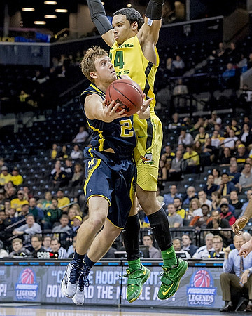 Spike Albrecht (2)
