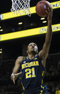 Zak Irvin (21)
