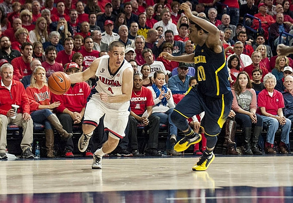 Derrick Walton Jr. (10)